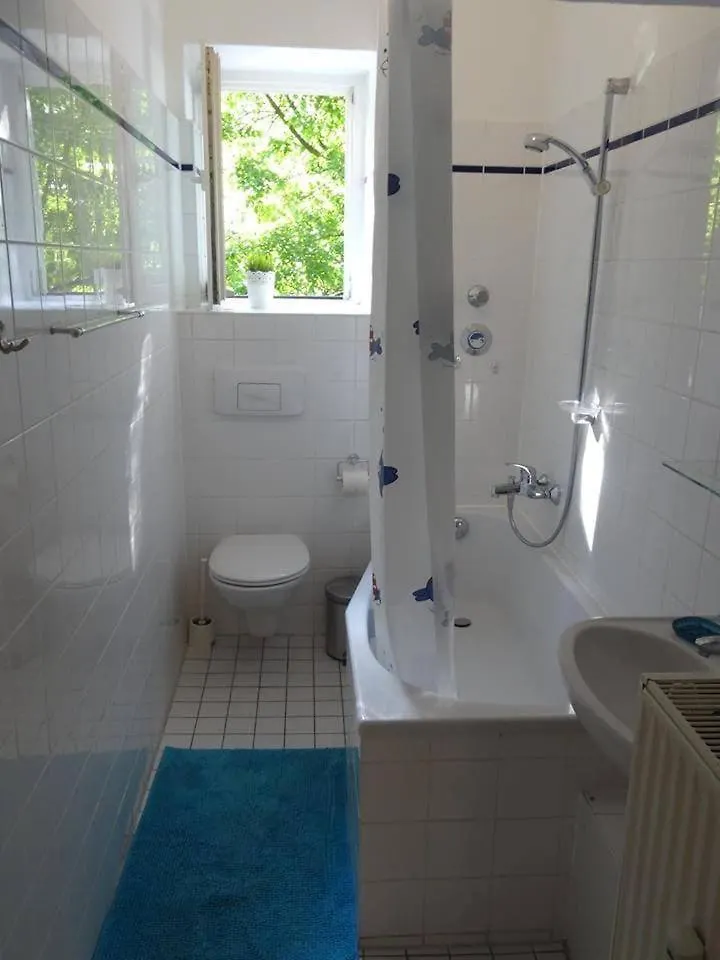 Sunny Apartment In Prenzlauer Berg Berlin Germany